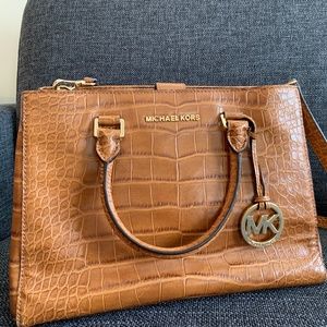 Michael Kors East West Dillon Croc Embossed Medium